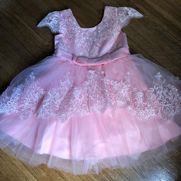 Other - Stunning tulle lace overlay peachy pink dress 4t party photo dress boutique